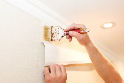 Pose de papier peint à Glay — revêtements muraux et toiles de verre